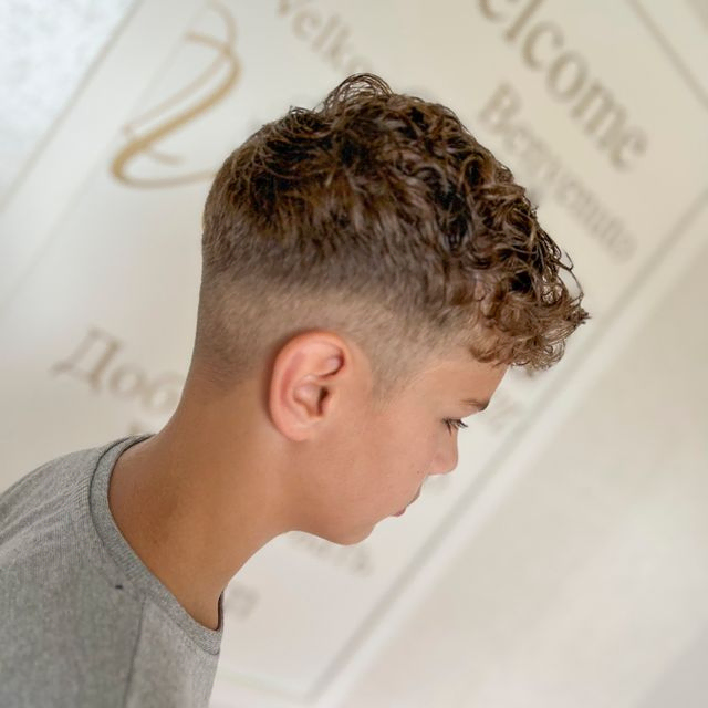 Friseur-Team VK Veronika Sprangel in Tostedt Leistungen Kinderfrisuren 02