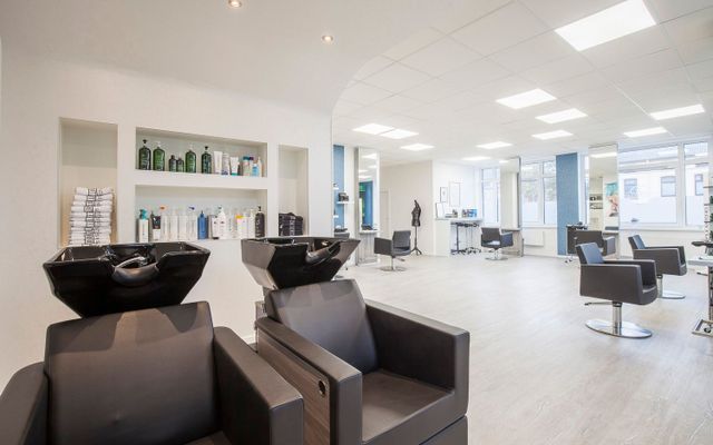 Friseur-Team VK Veronika Sprangel in Tostedt Leistungen Galerie 09